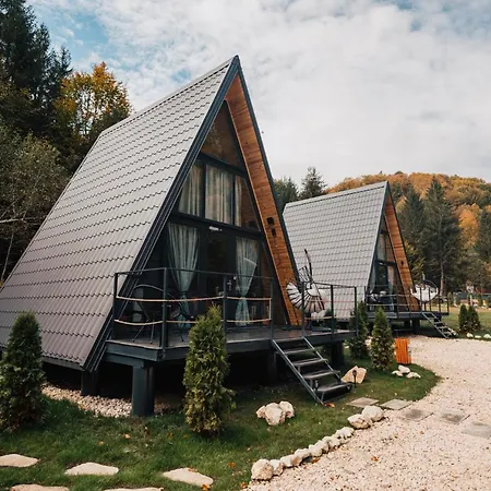 Campulung Chalets Bughea de Sus Exterior photo