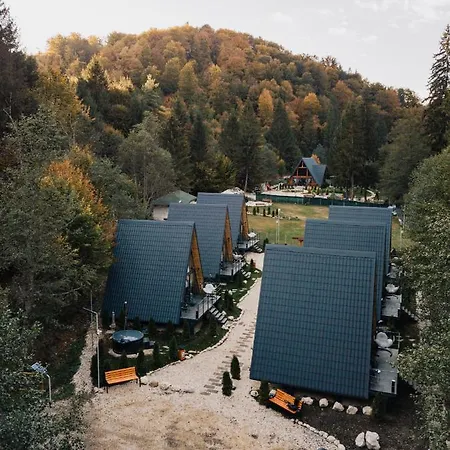 Campulung Chalets Bughea de Sus Exterior photo